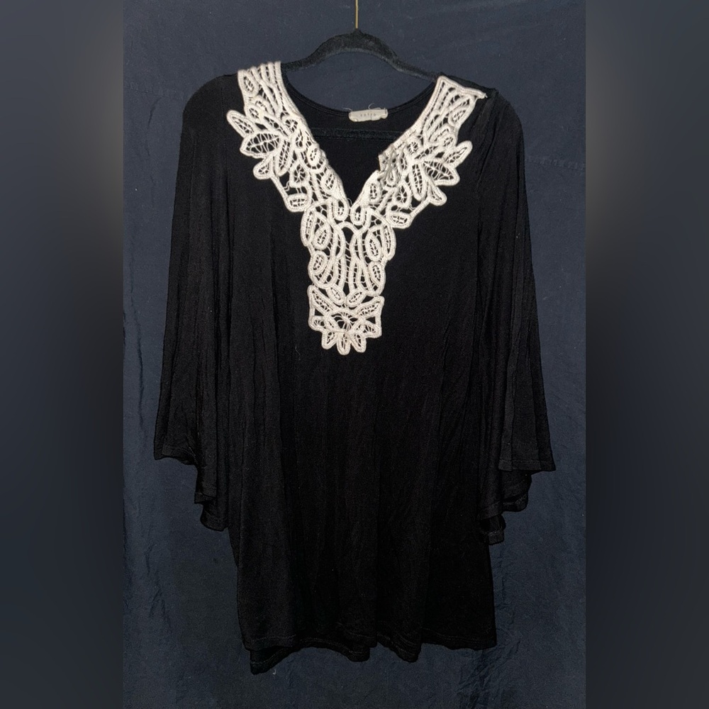 Entro Black Dress with Cream Lace Detail
